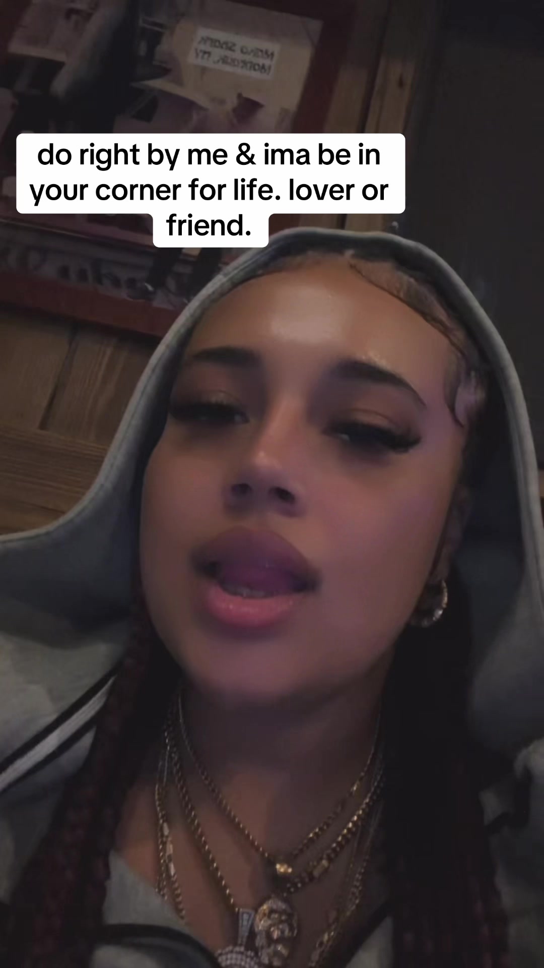 @ashleylovesavery_