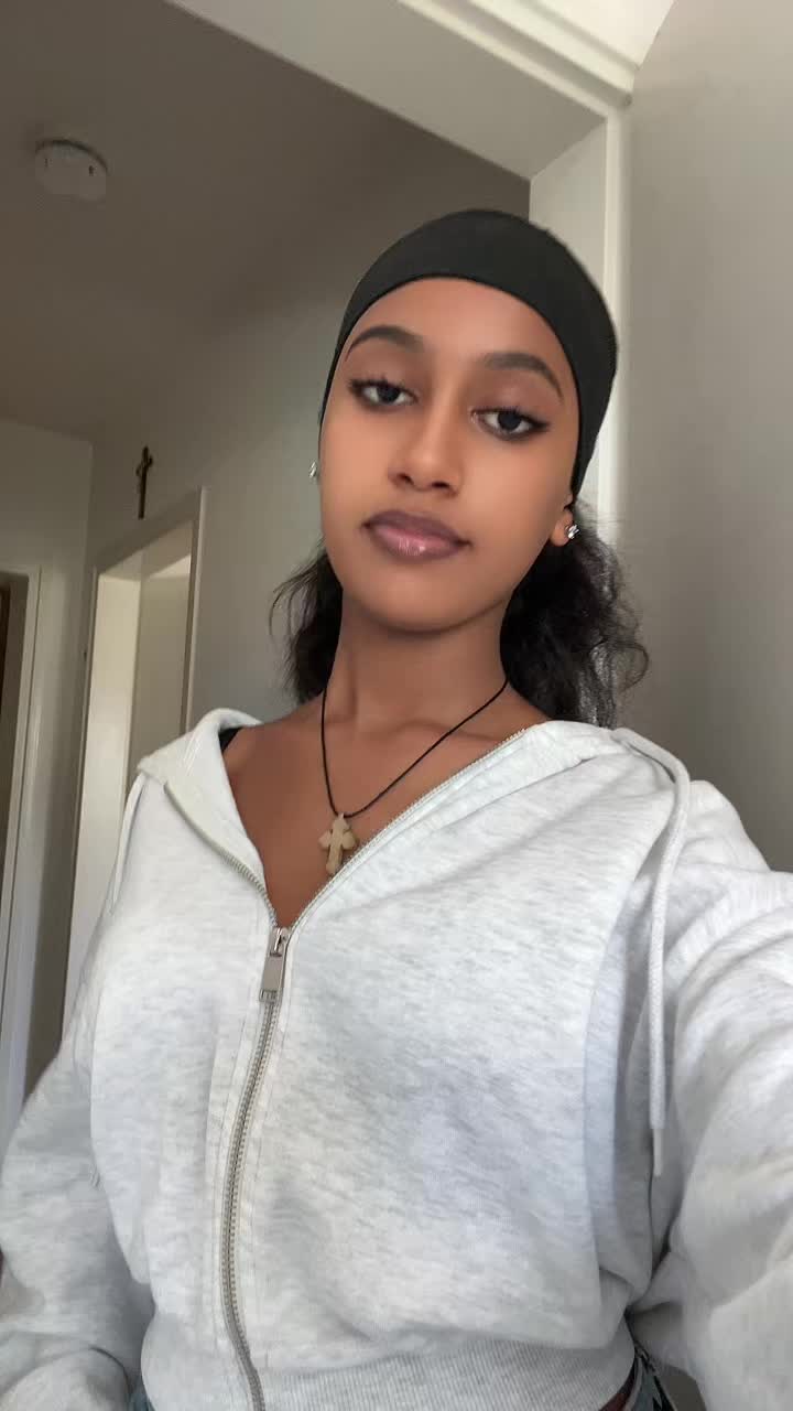 @Bita🕸️