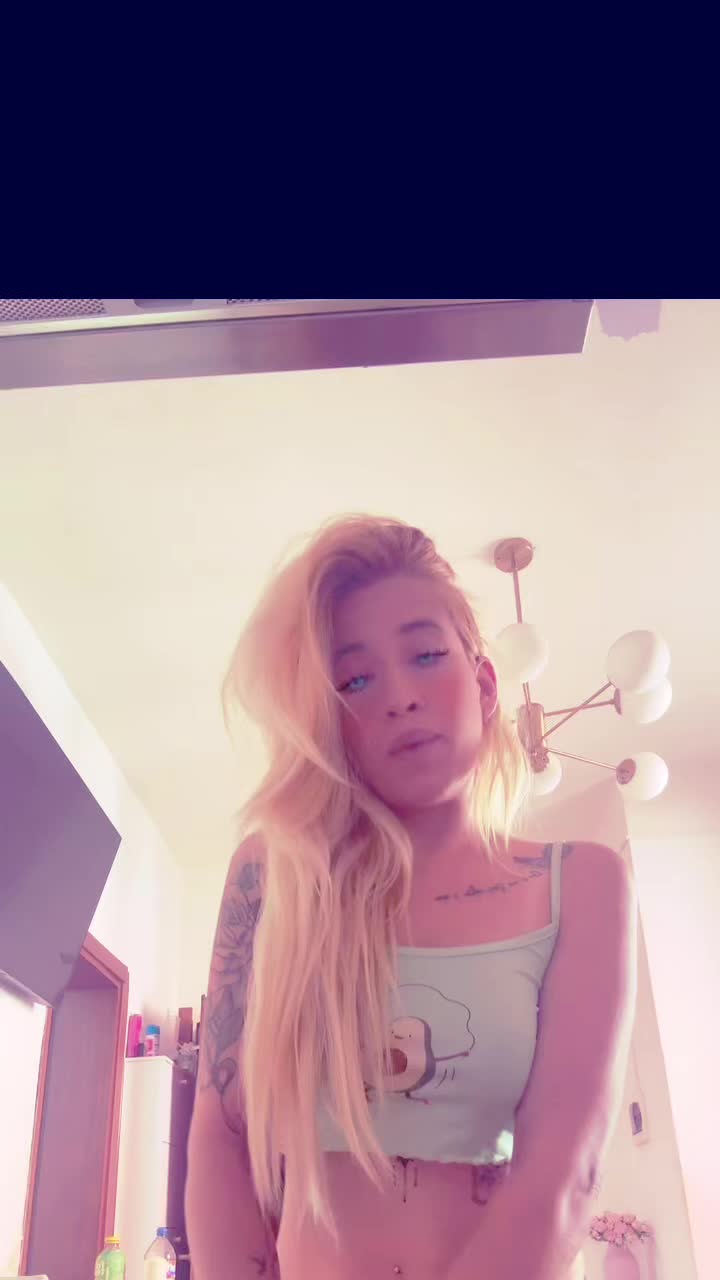 @Naomi🫶🏻