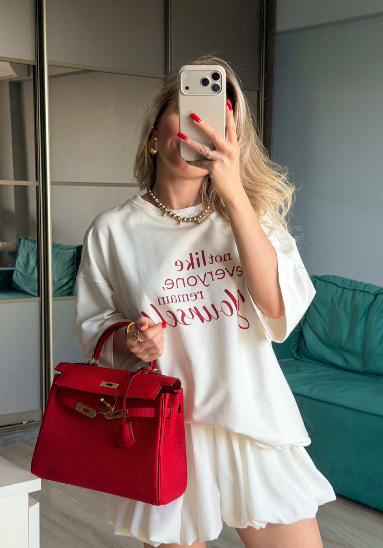 @Карина_Бобкова