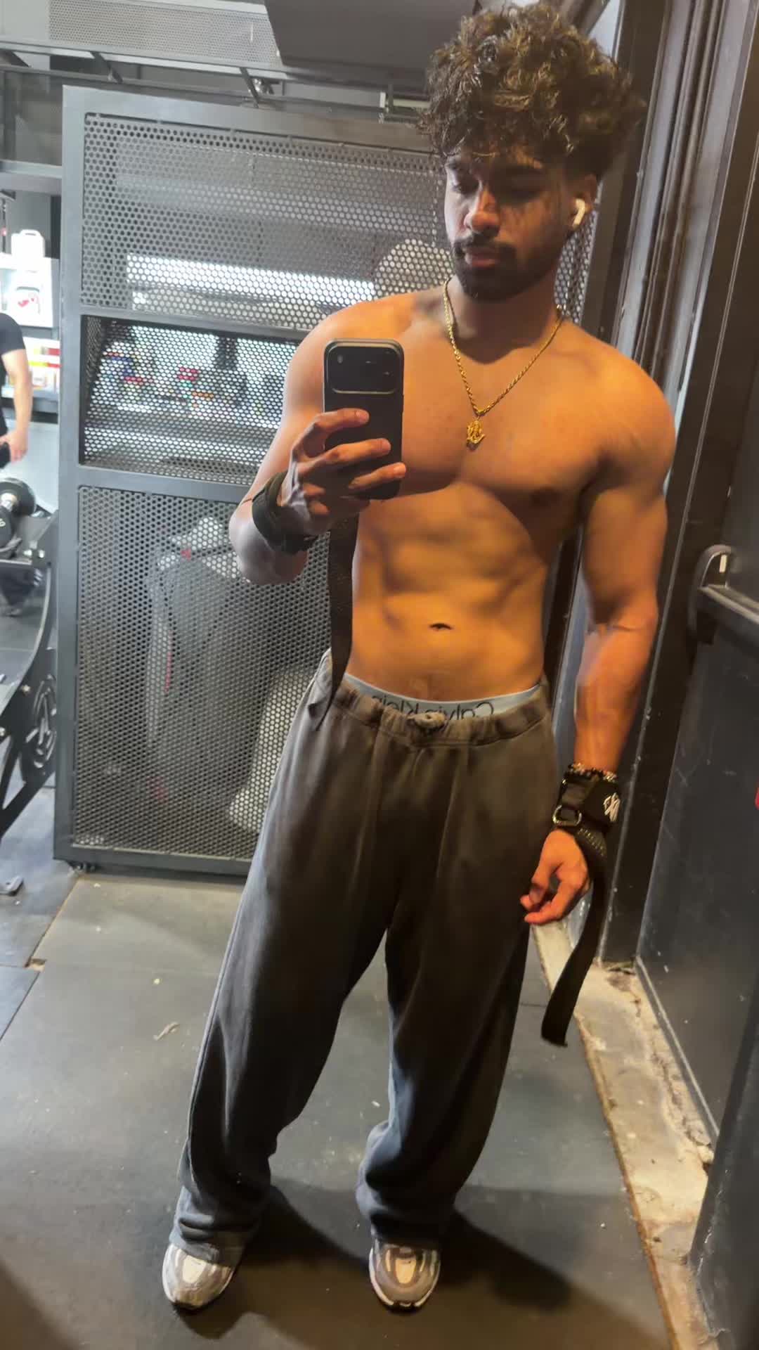 @sai