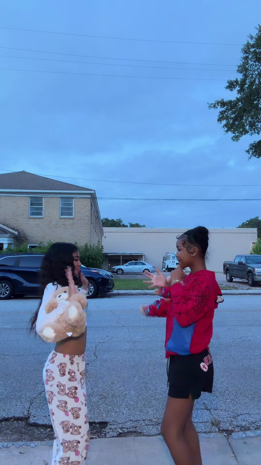 @𝒶𝓁𝒾𝓎𝒶𝒽ꨄ︎