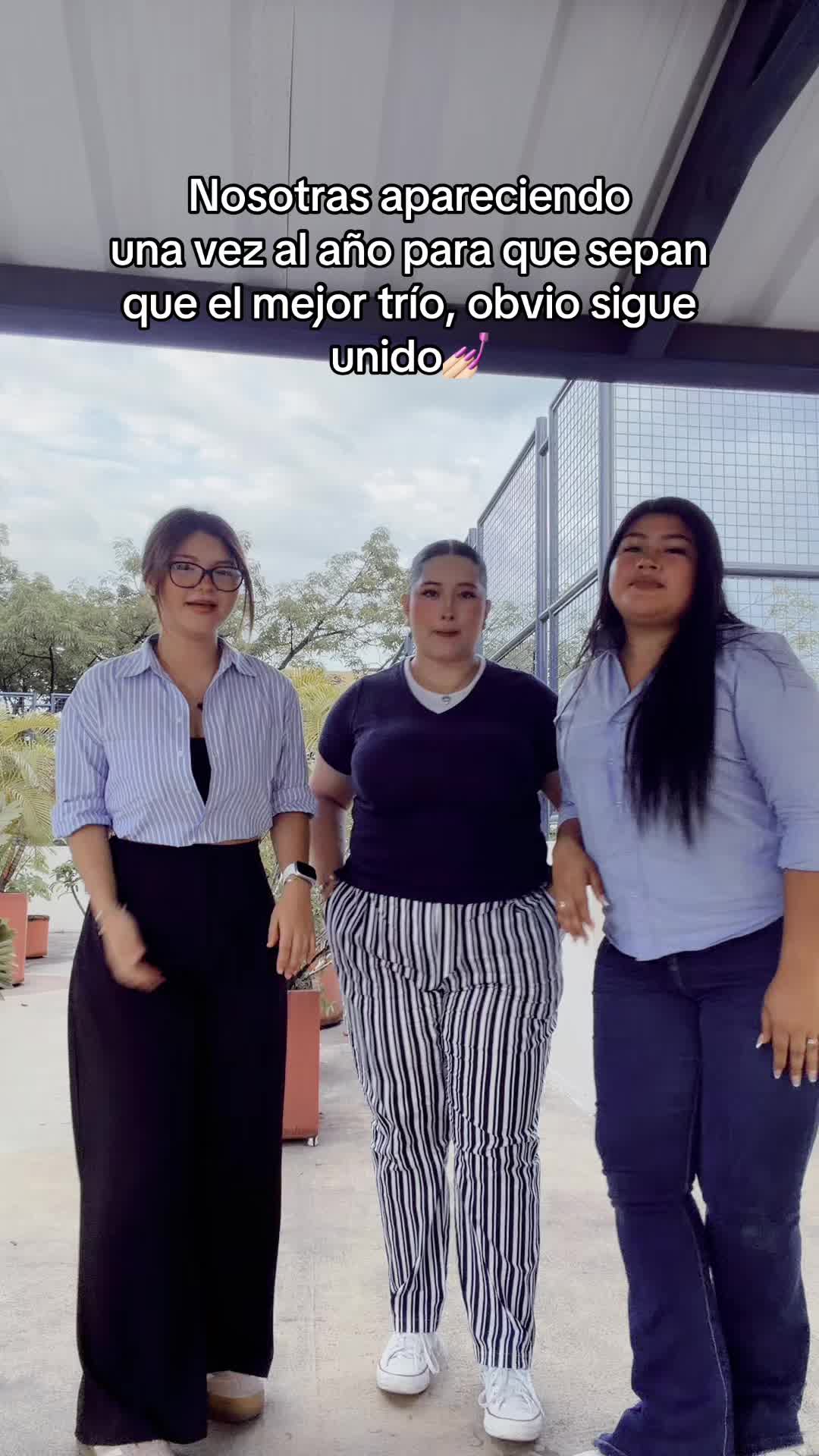 @ivania_sv