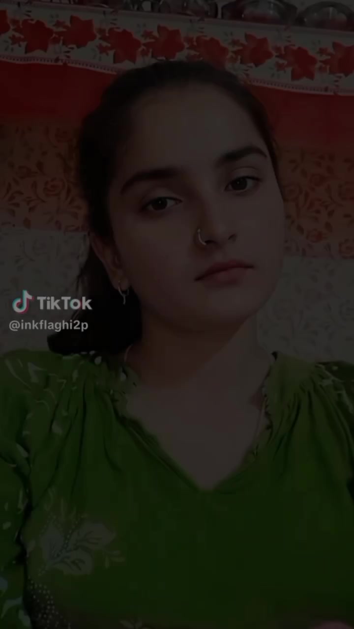 @Yasmeen hujra 👑🥰