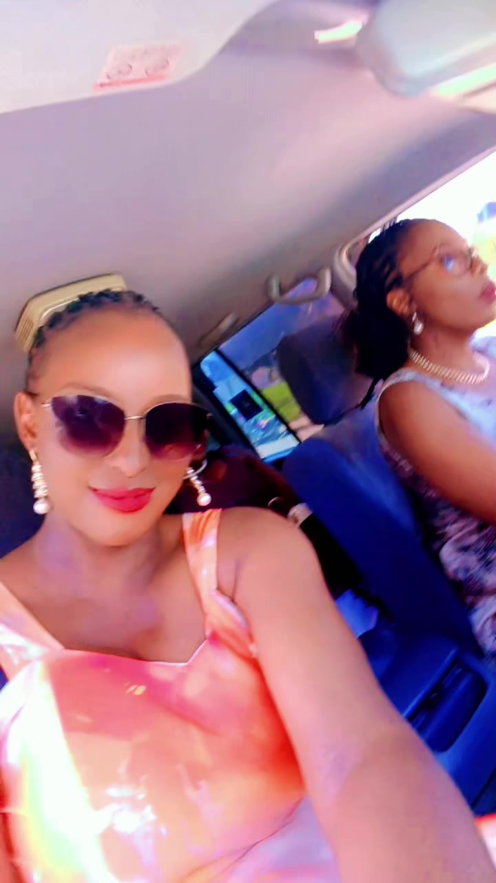 @👸Linda of Tooro