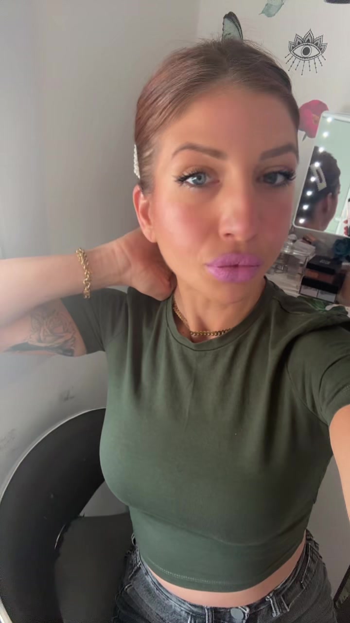 @iamgiusydelia