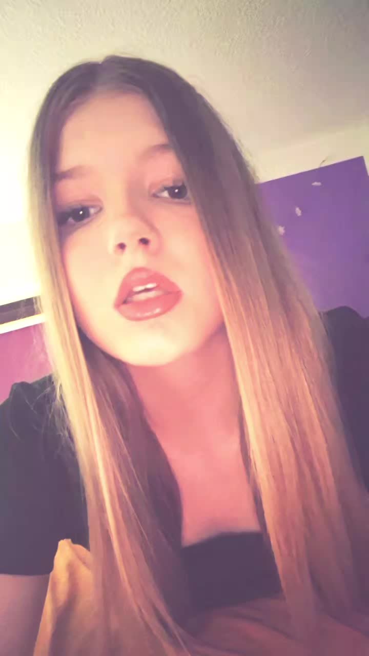@𝒫𝒾𝒶🌺