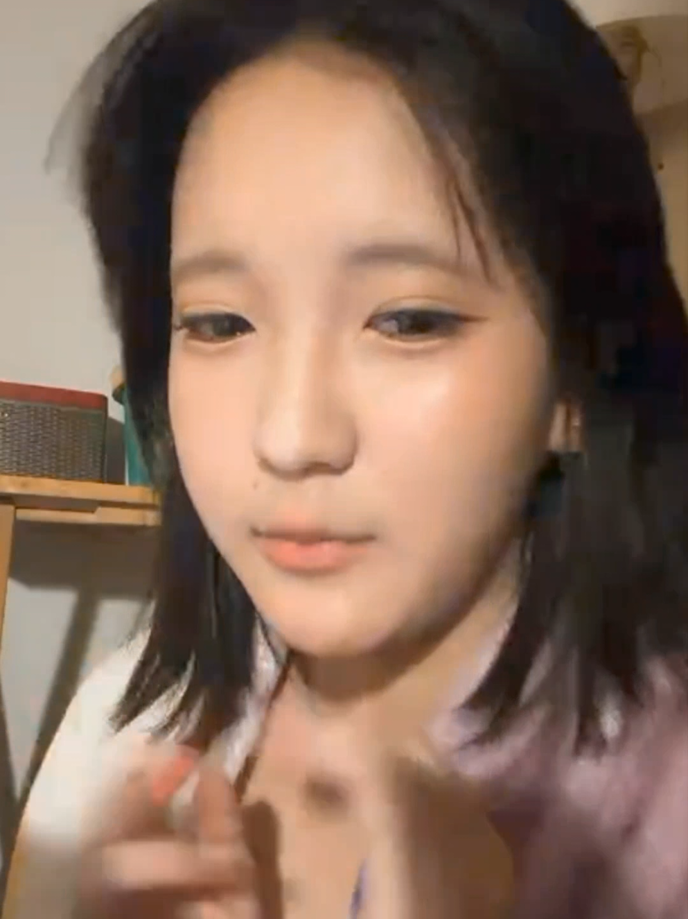 @T