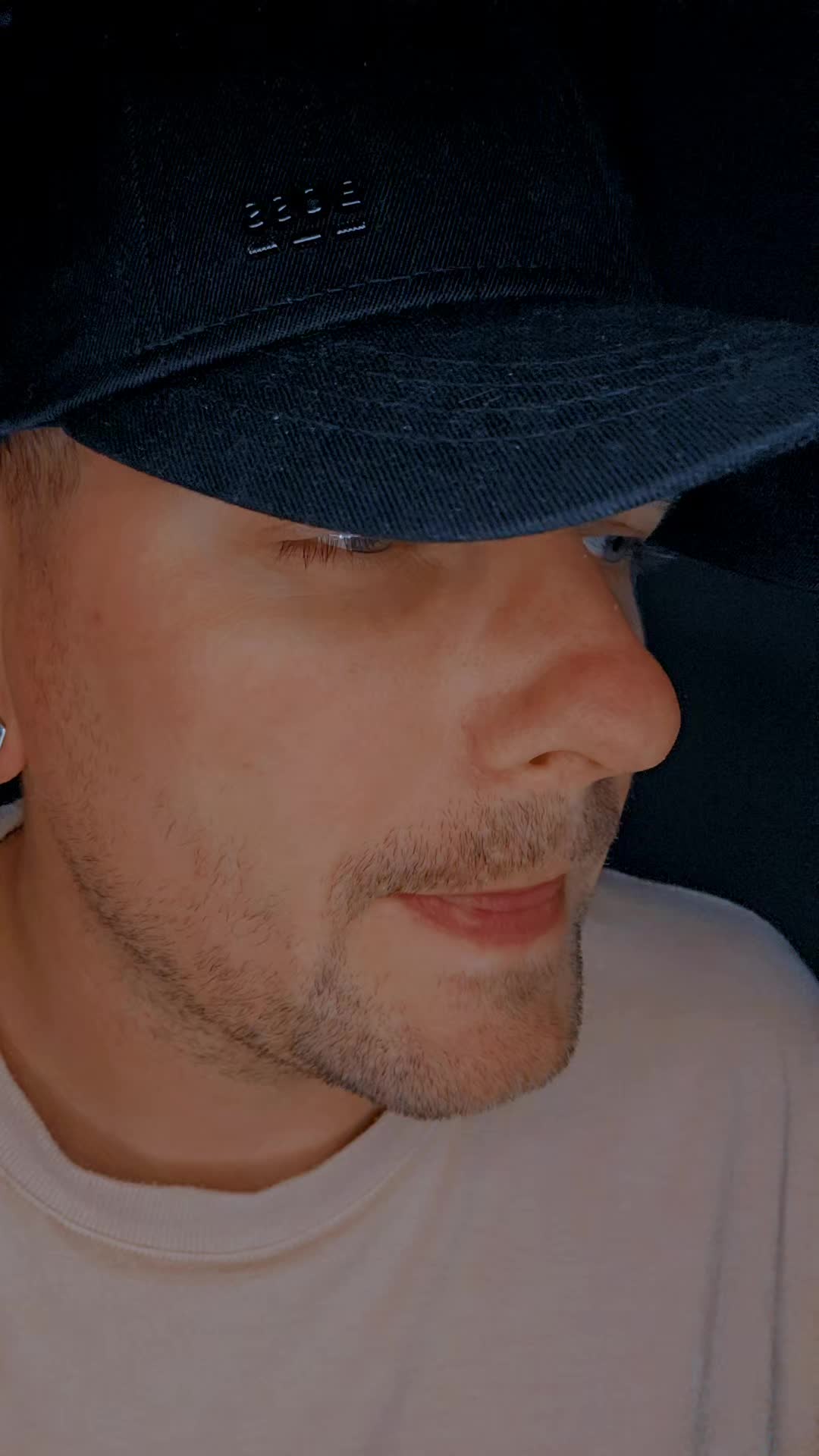 @Helm_Pflicht
