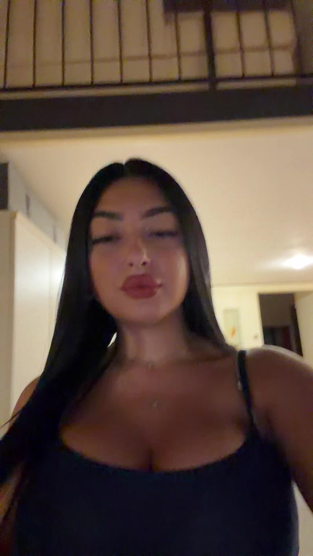 @Nina