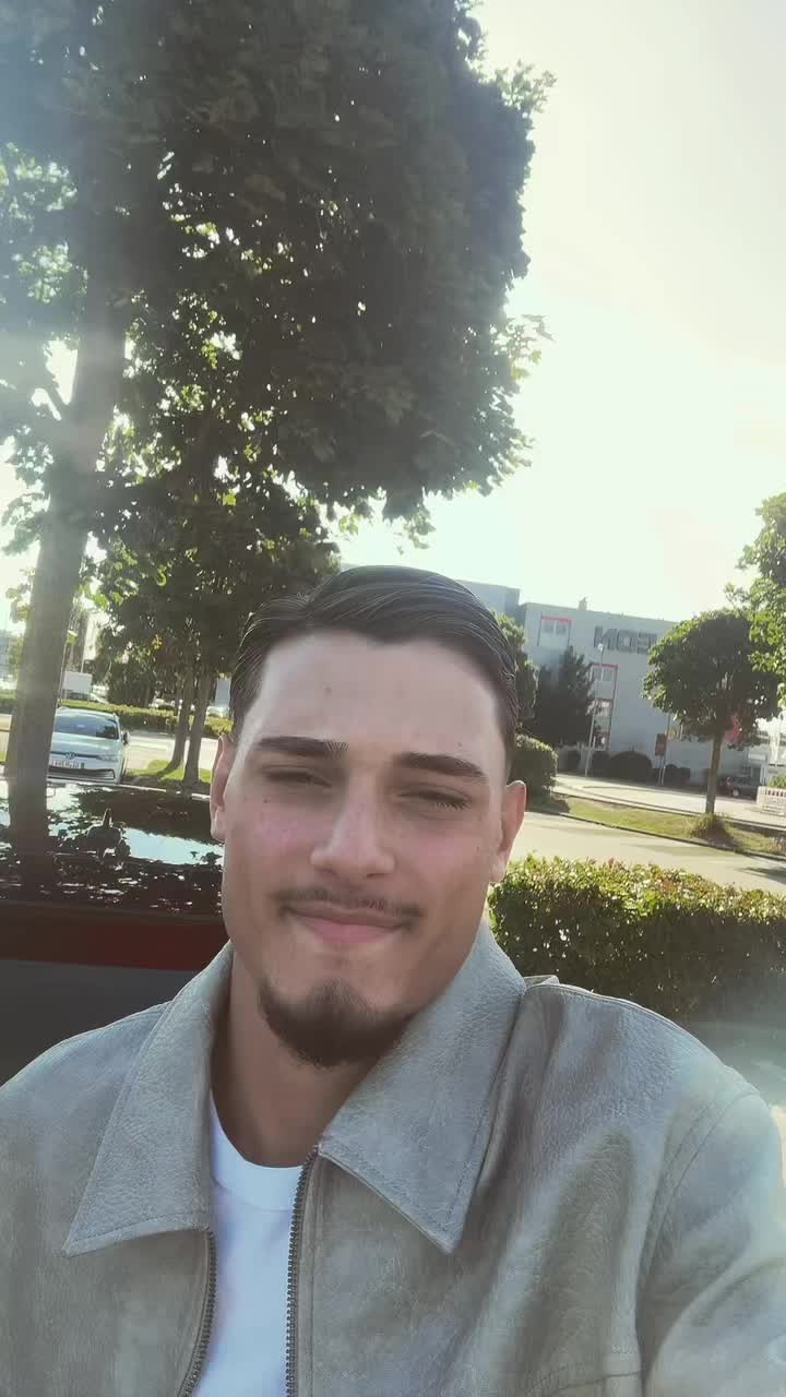 @Shqiptar