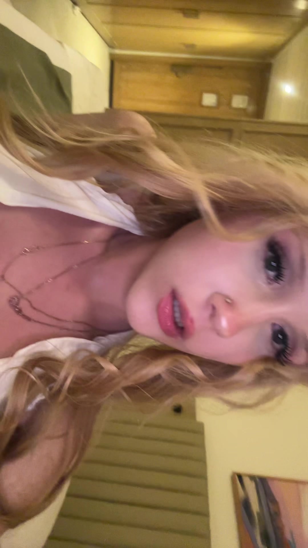@LUBAV:A/
