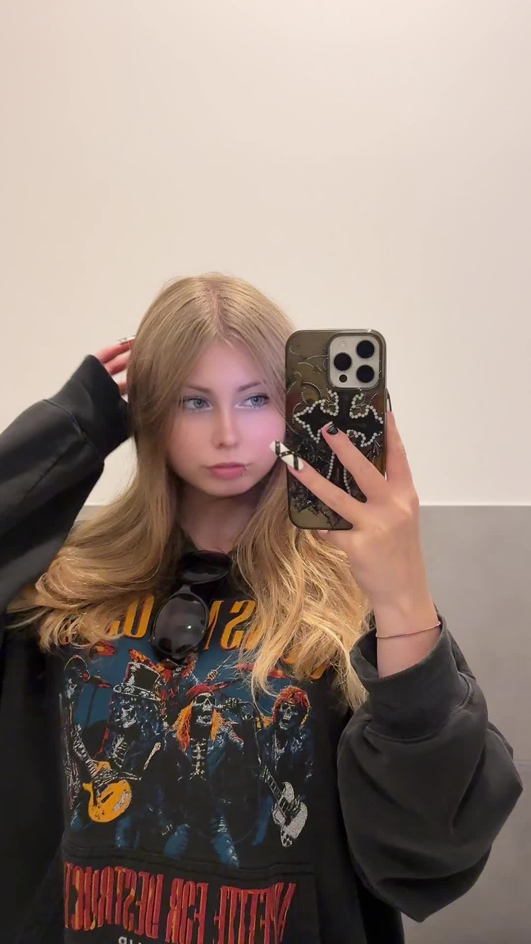 @Dashka