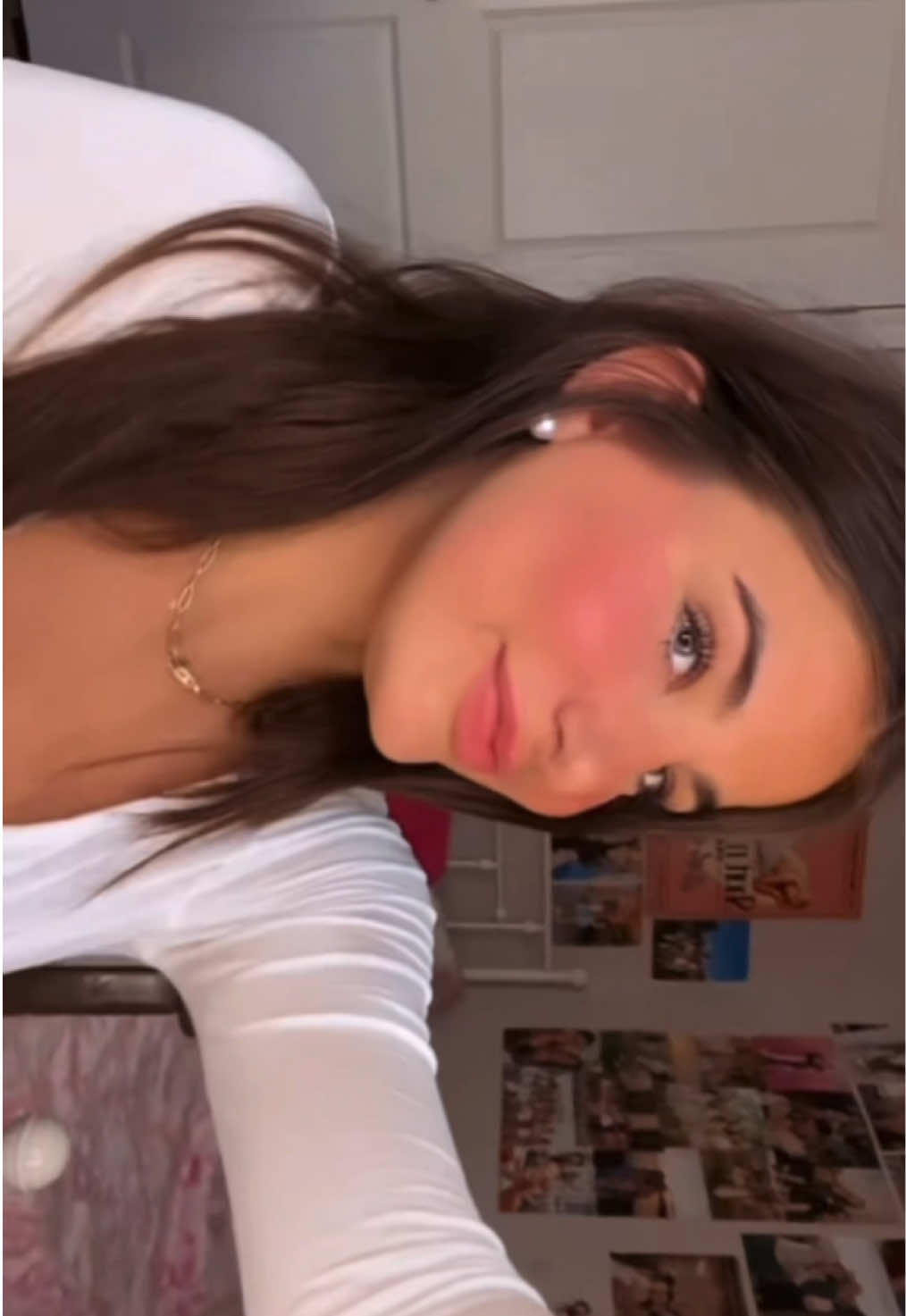 @mariella