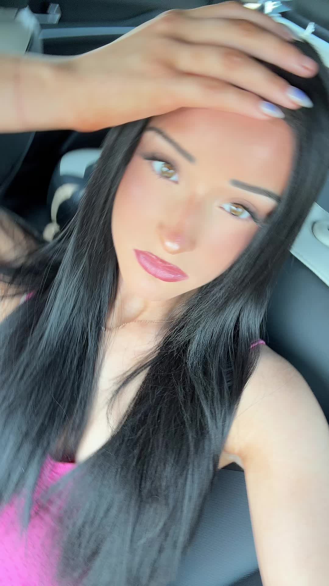 @christina_cadance