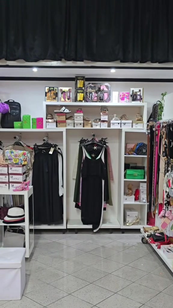 @DelyStyle