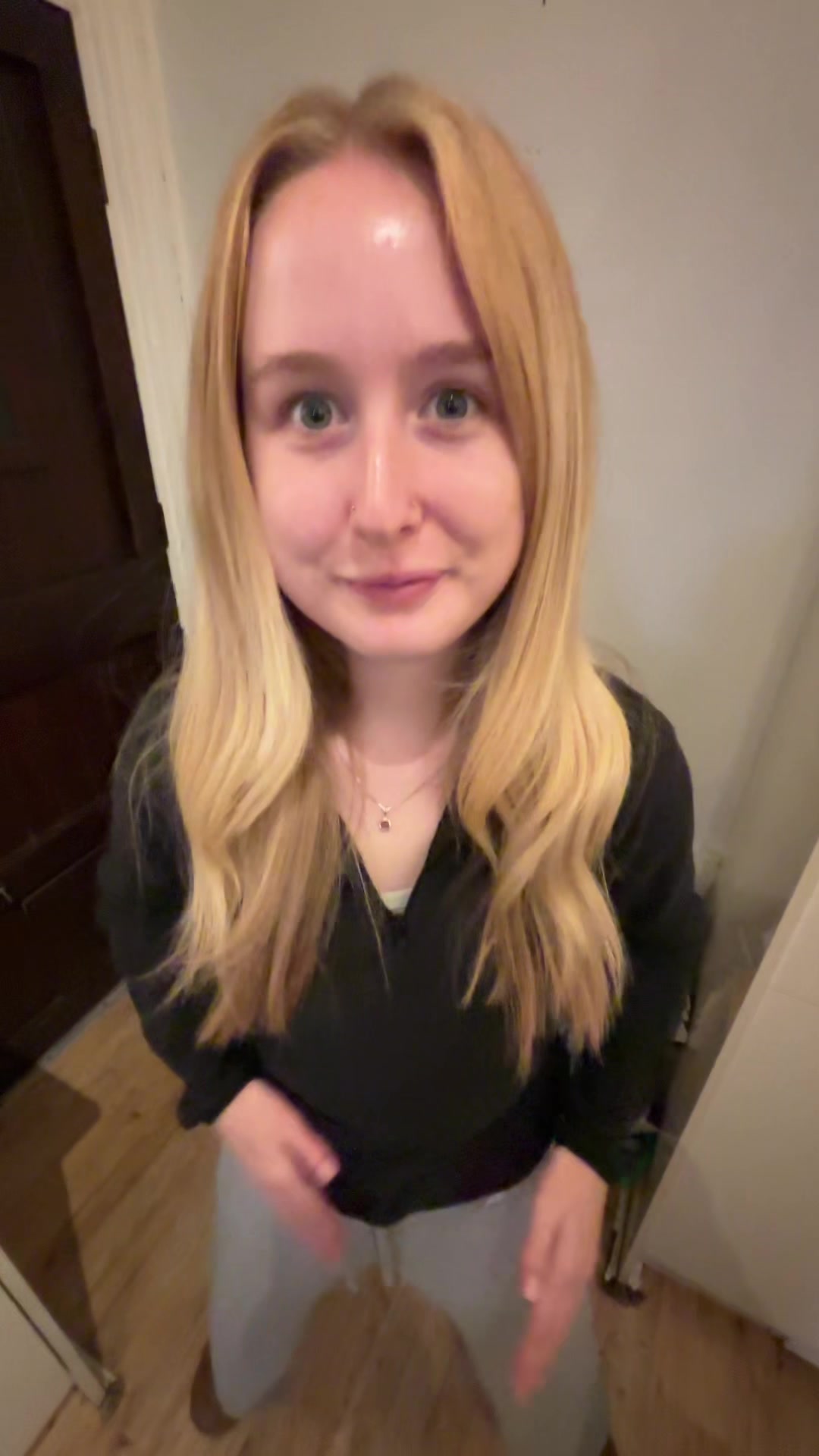 @Ella