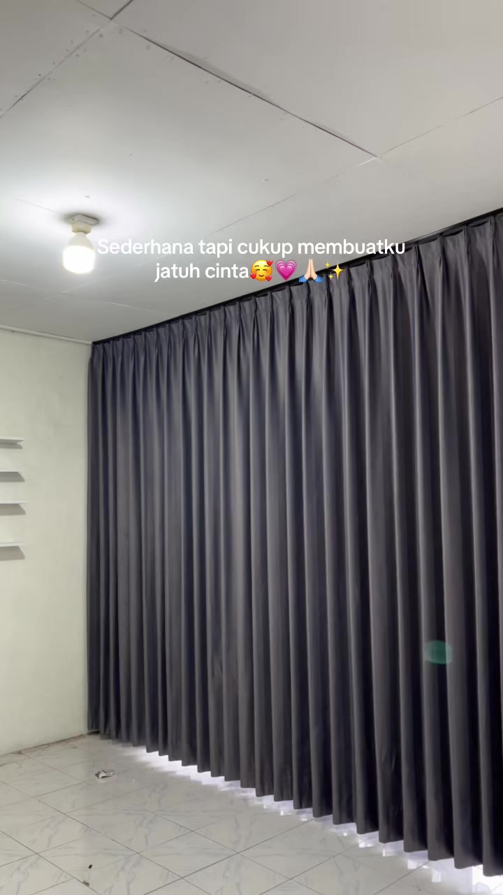 @Ana
