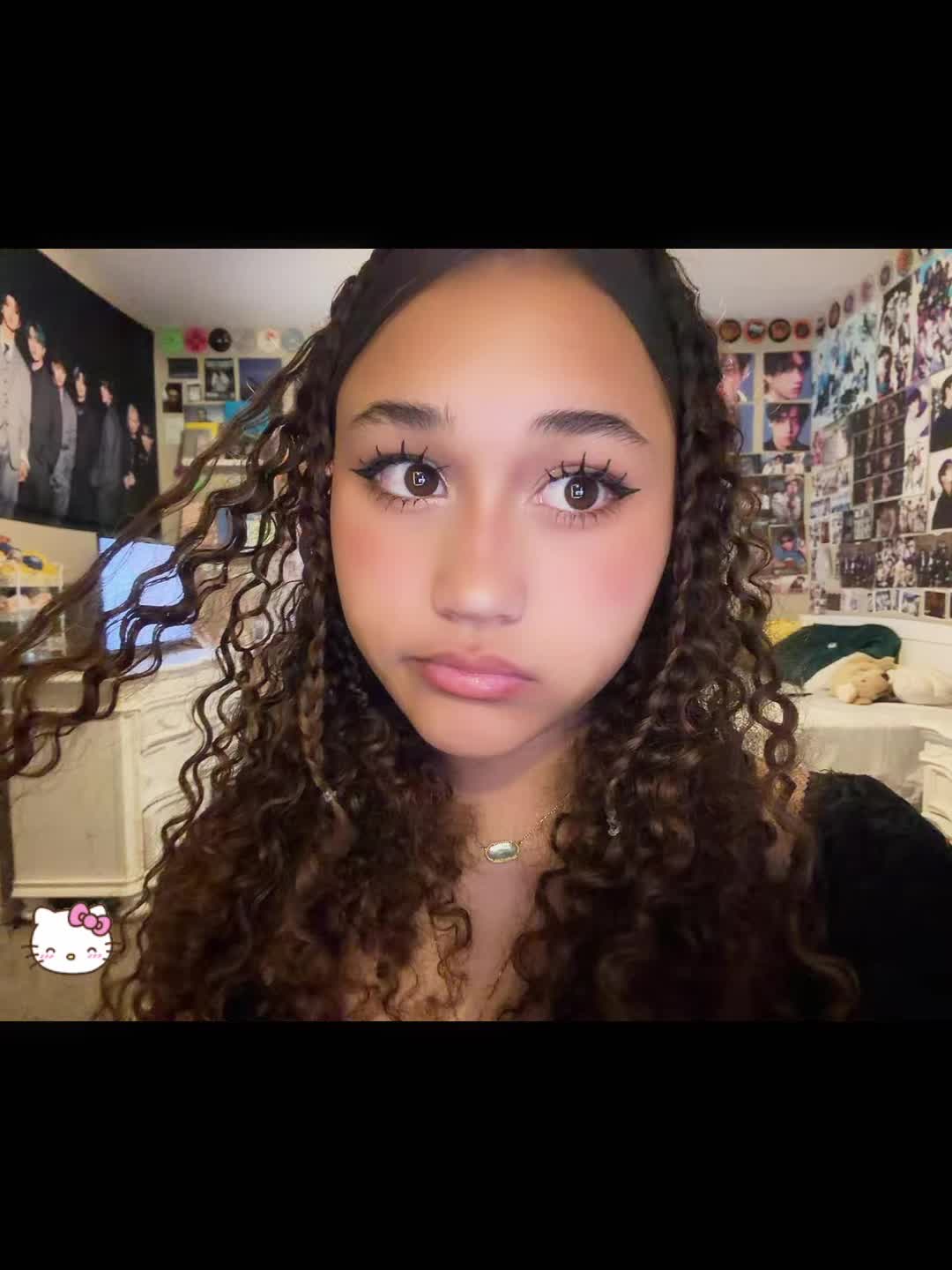 @Lili_Stay143