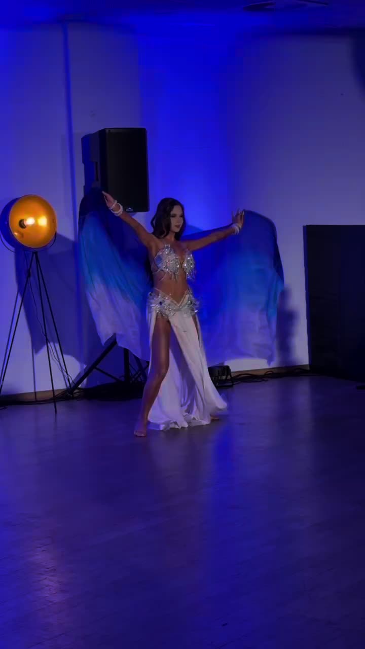 @Viktoriia Naumets