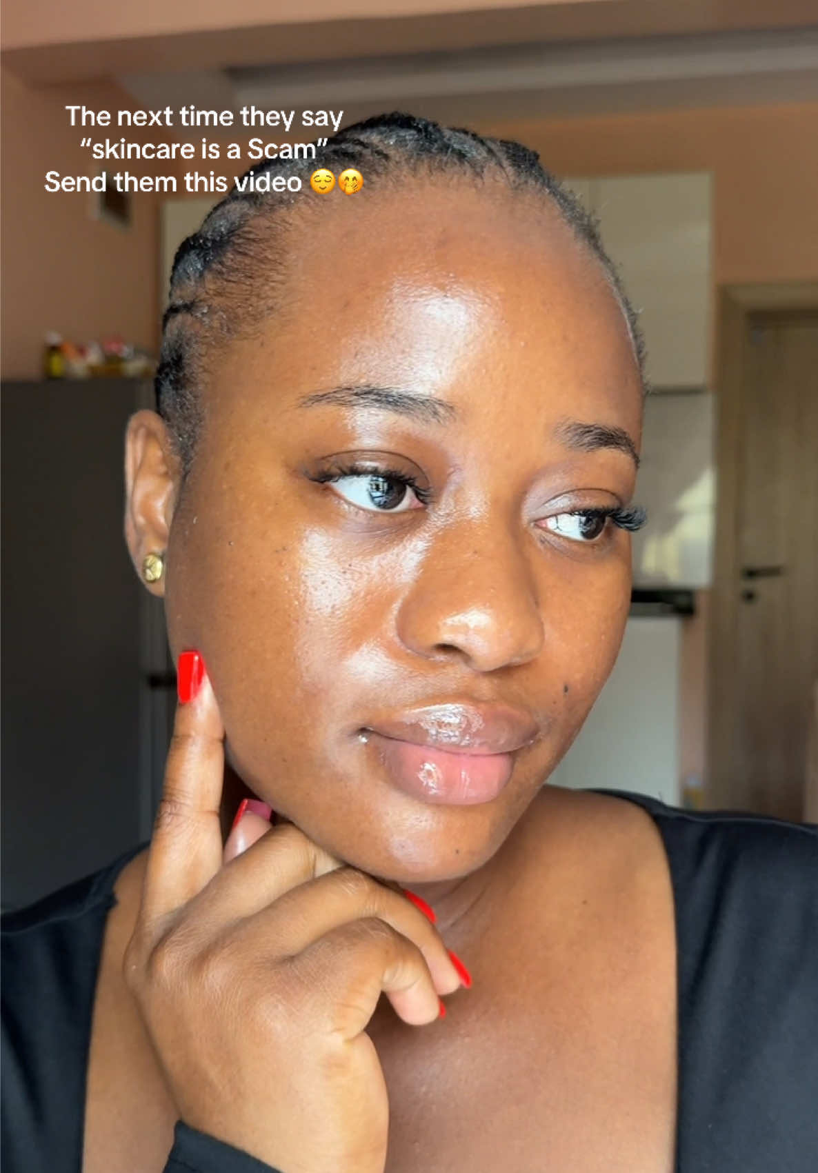 @Angela | skincare influencer