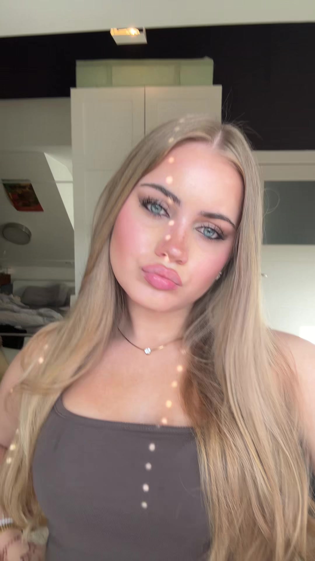 @𝓔𝓵𝓵𝓪𝓜𝓪𝔂𝓪
