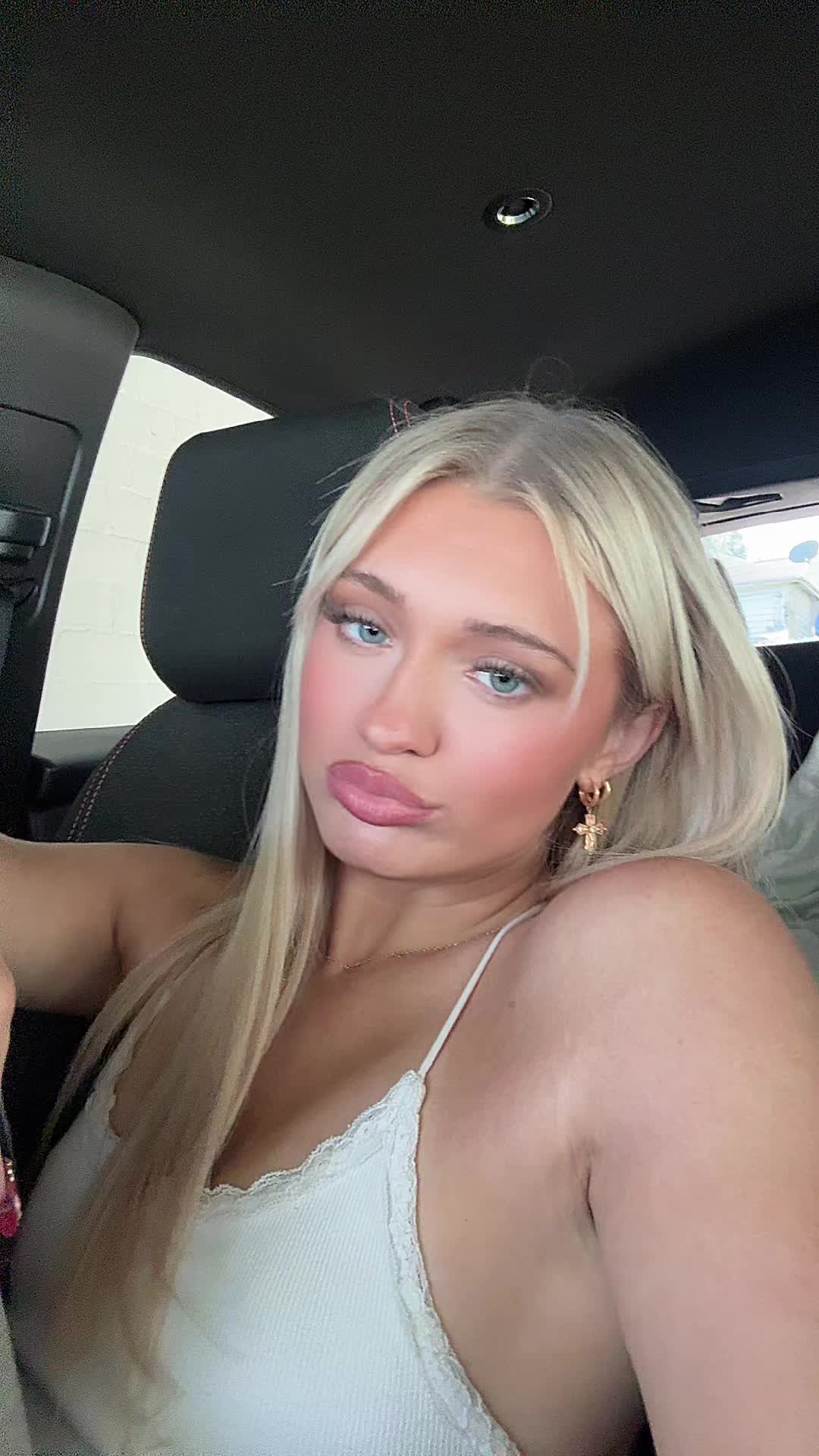 @abigailrenn