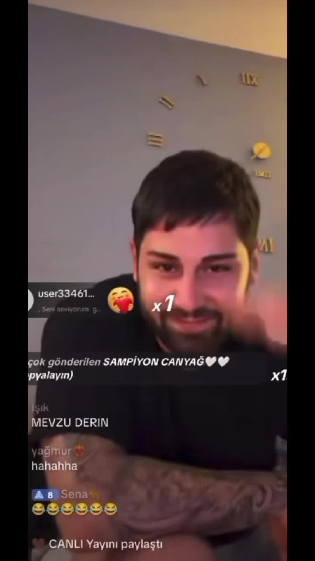 @Moonie