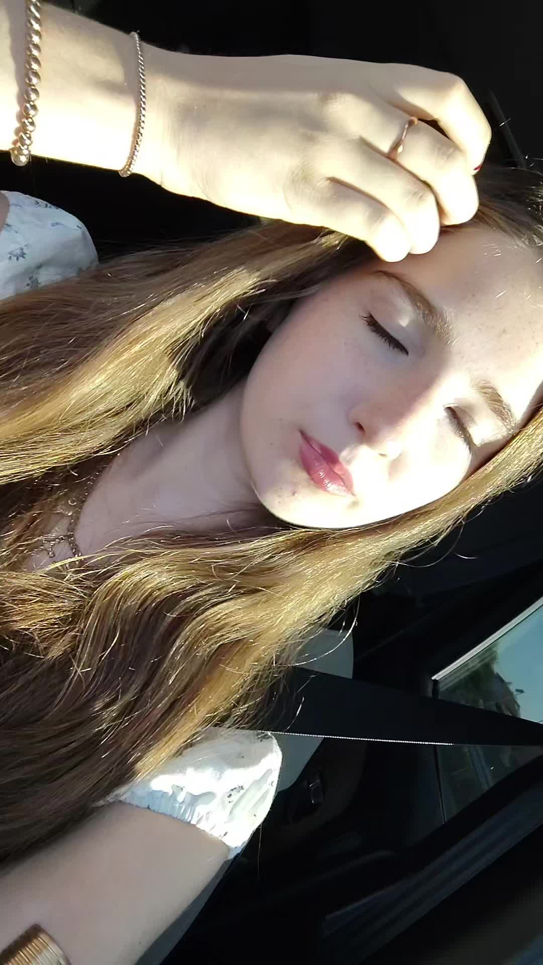 @oinkoinkpiggy27