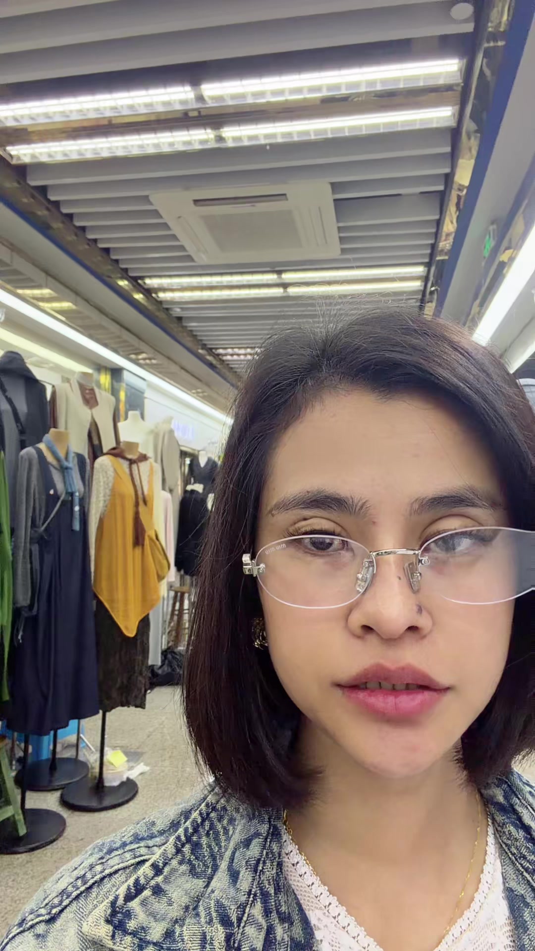 @🇰🇭Seylaបោះដុំពីគ័ងចូវ🇨🇳