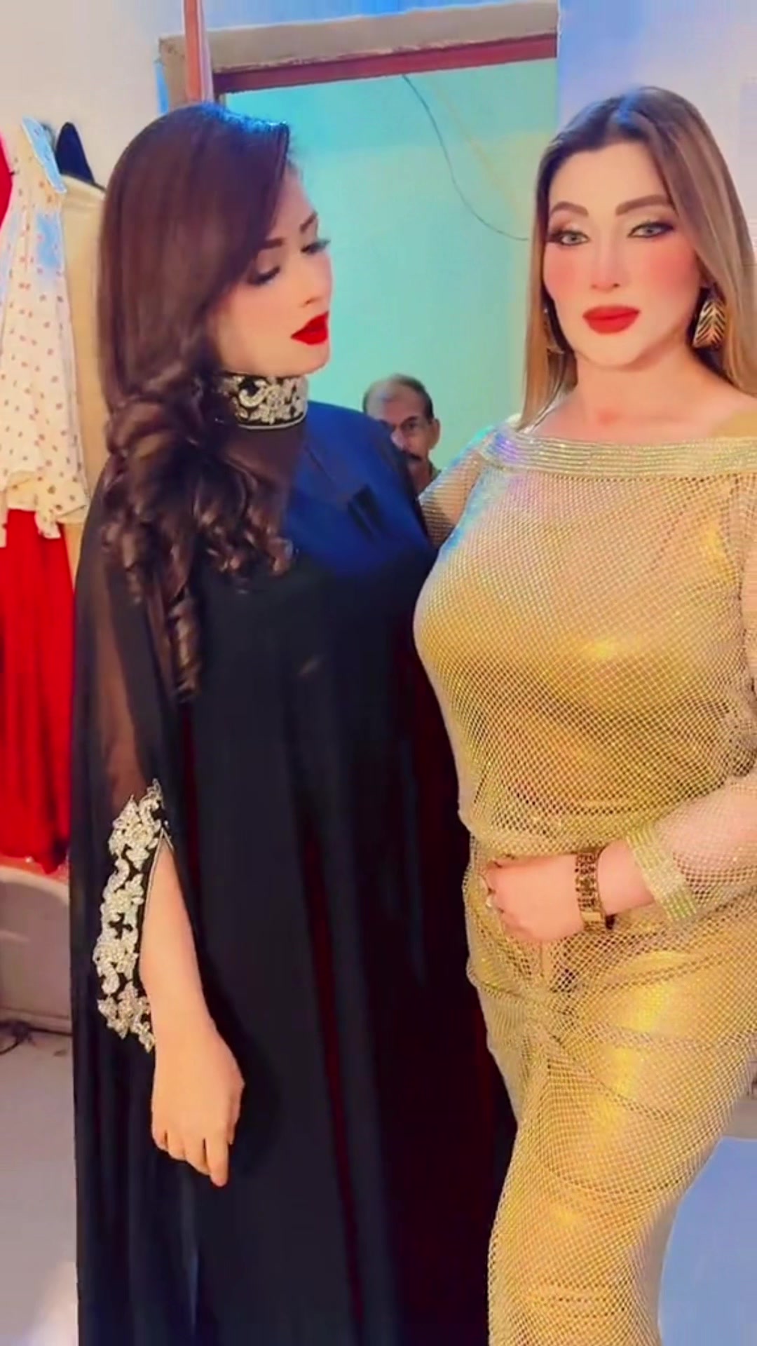 @Nishakhan official