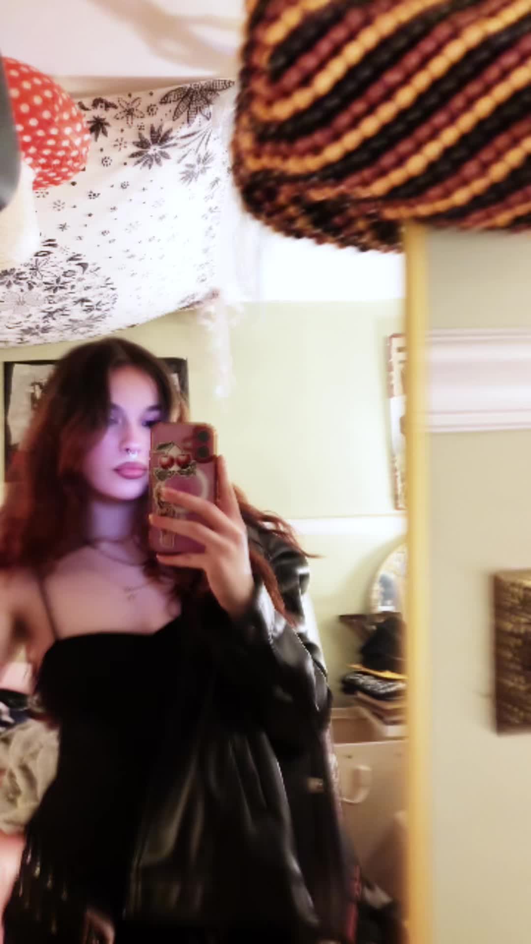 @kaylala🍯