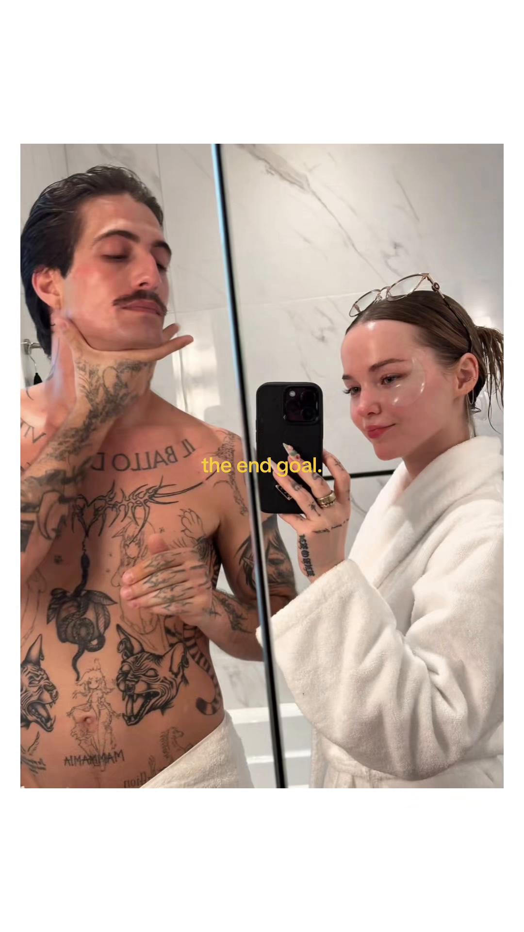 @𝒩