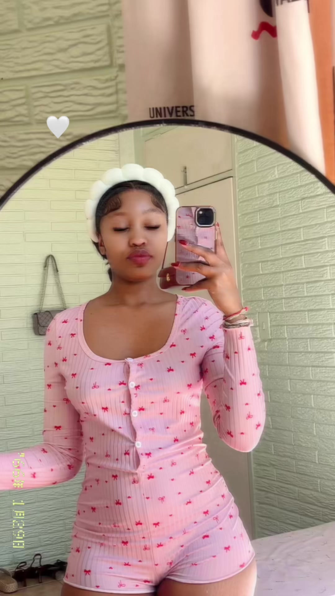 @Asanda