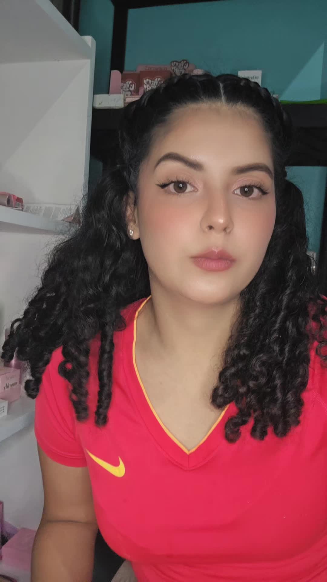 @Kerlyn_ Rojas