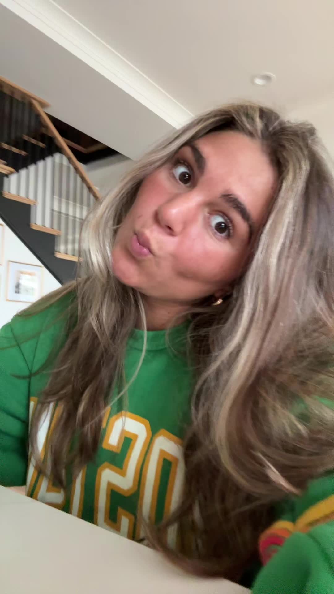 @belllaaaaa