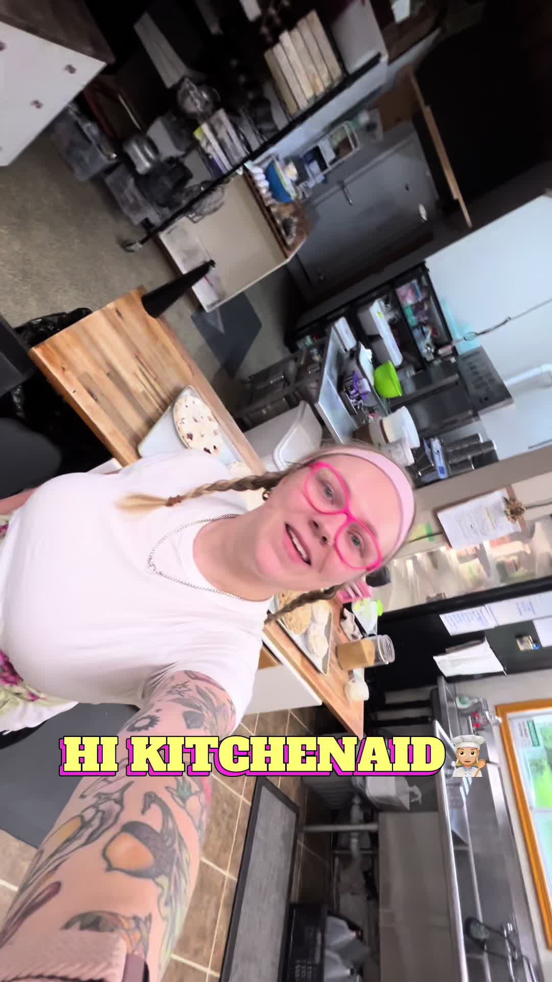 @Sam The Pastry Chef🇨🇦👩🏼&zwj;🍳