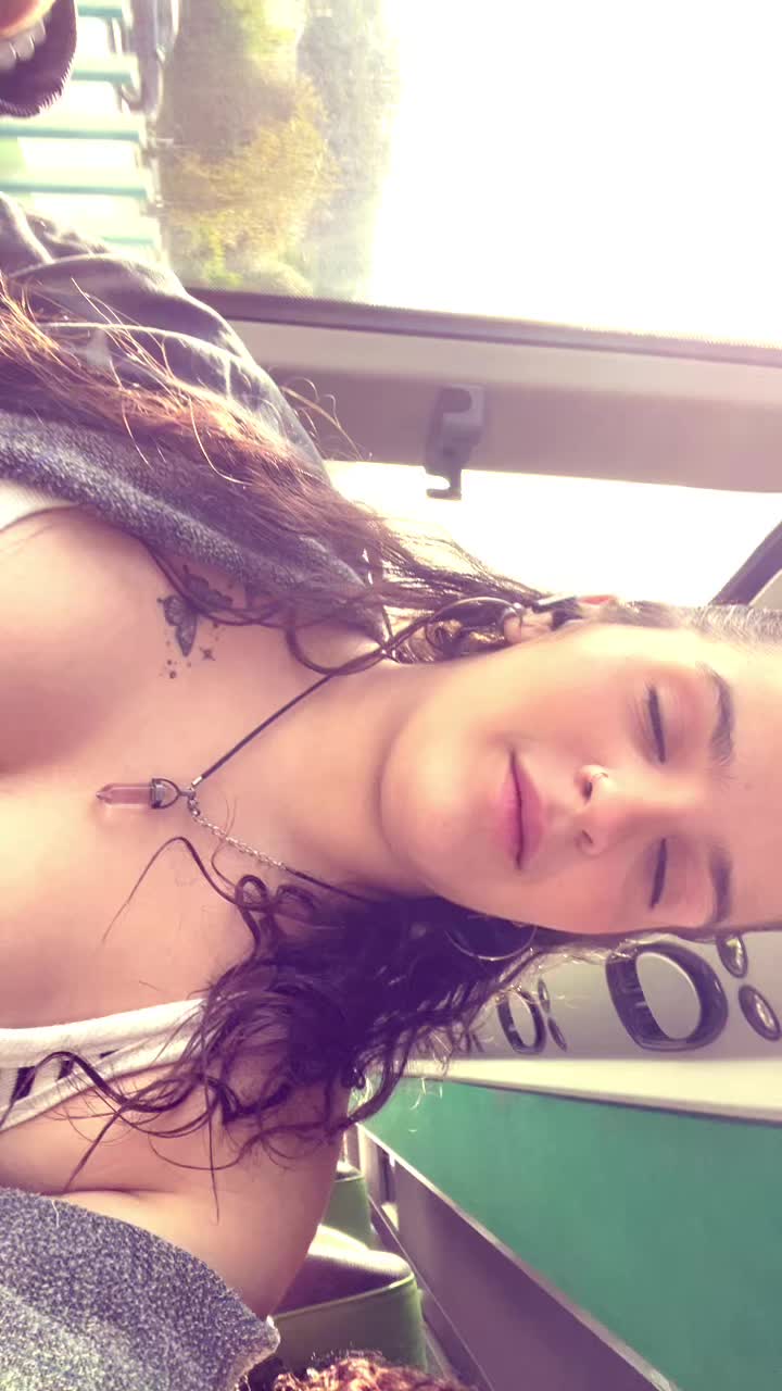 @Sandruchi