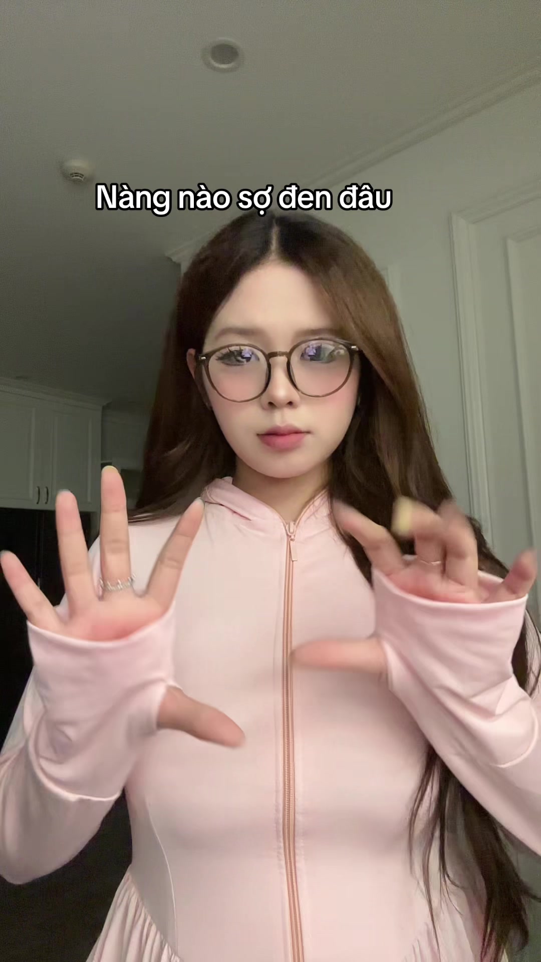 @Mochi, hôm nay mặc gì ?