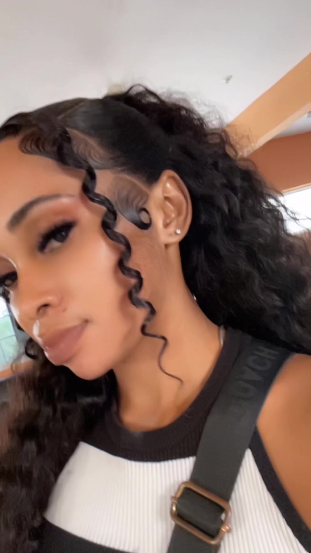 @Pretty_Priscilla
