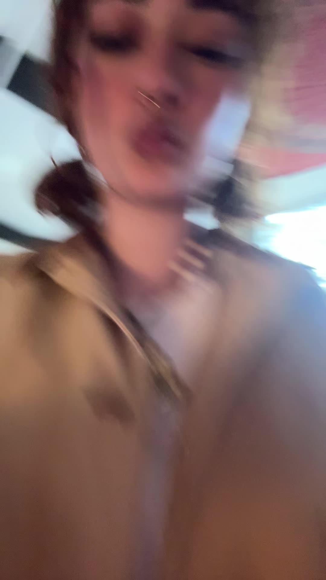 @Ella