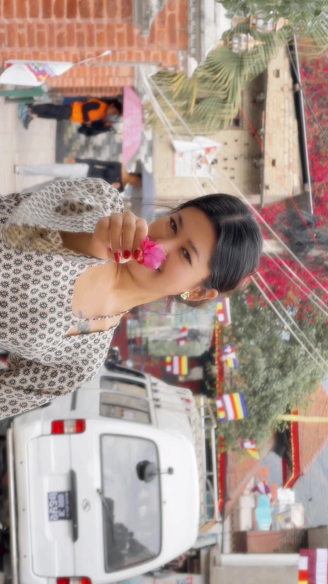 @Dipa shahi 🕊️