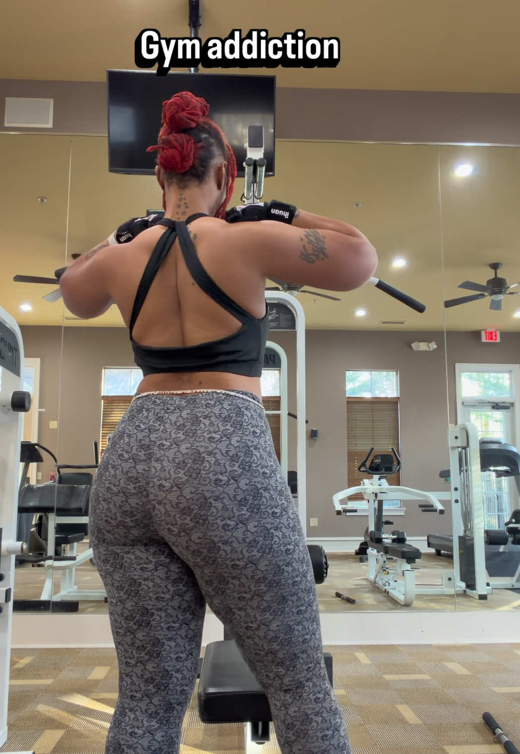 @Paris_Is_She