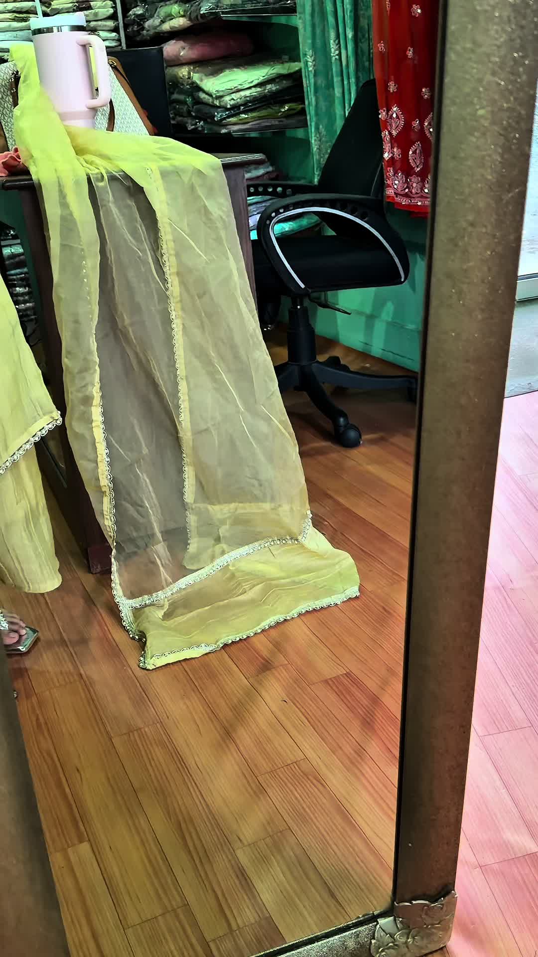 @AashmaCollection123