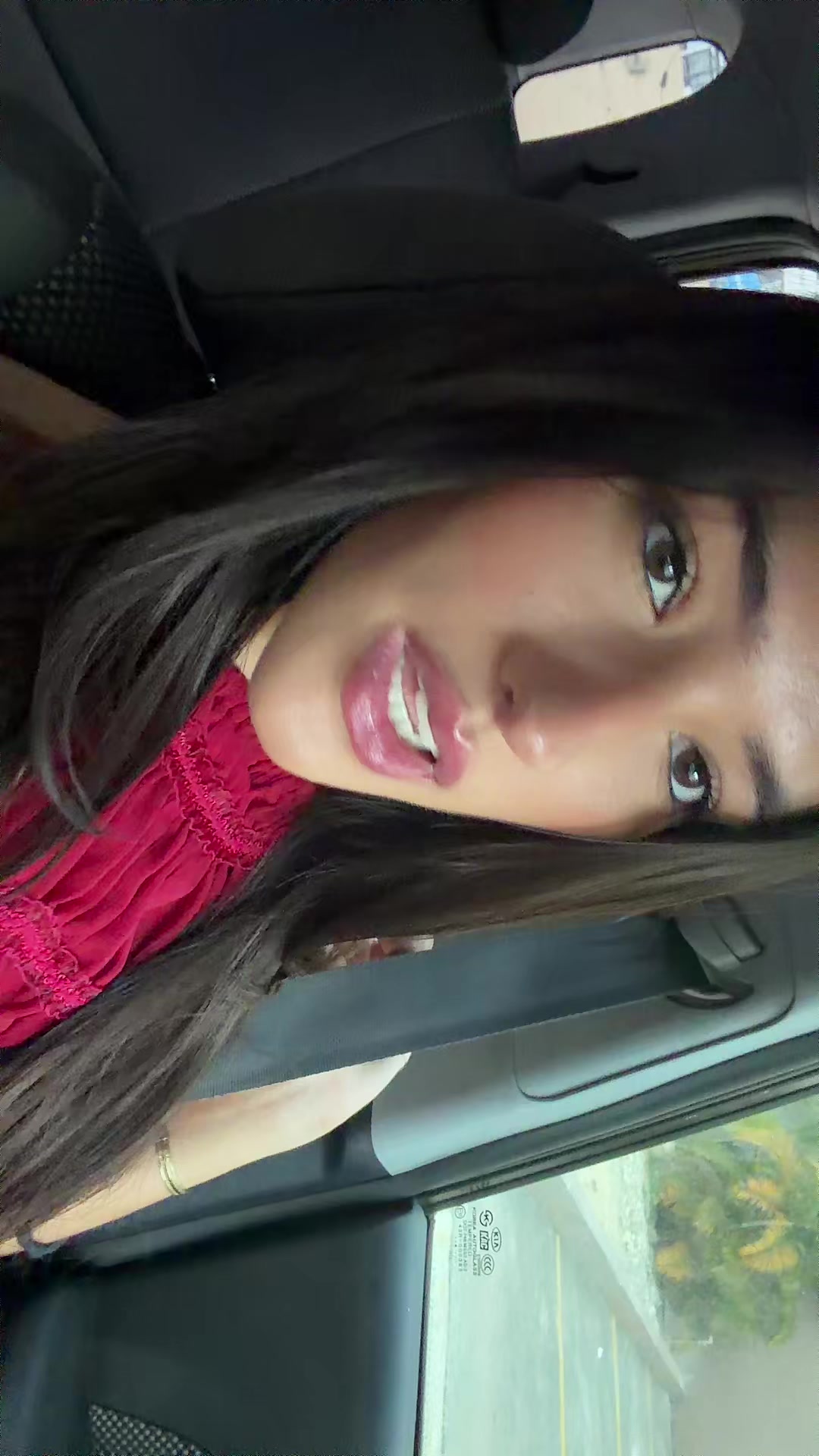 @ximena