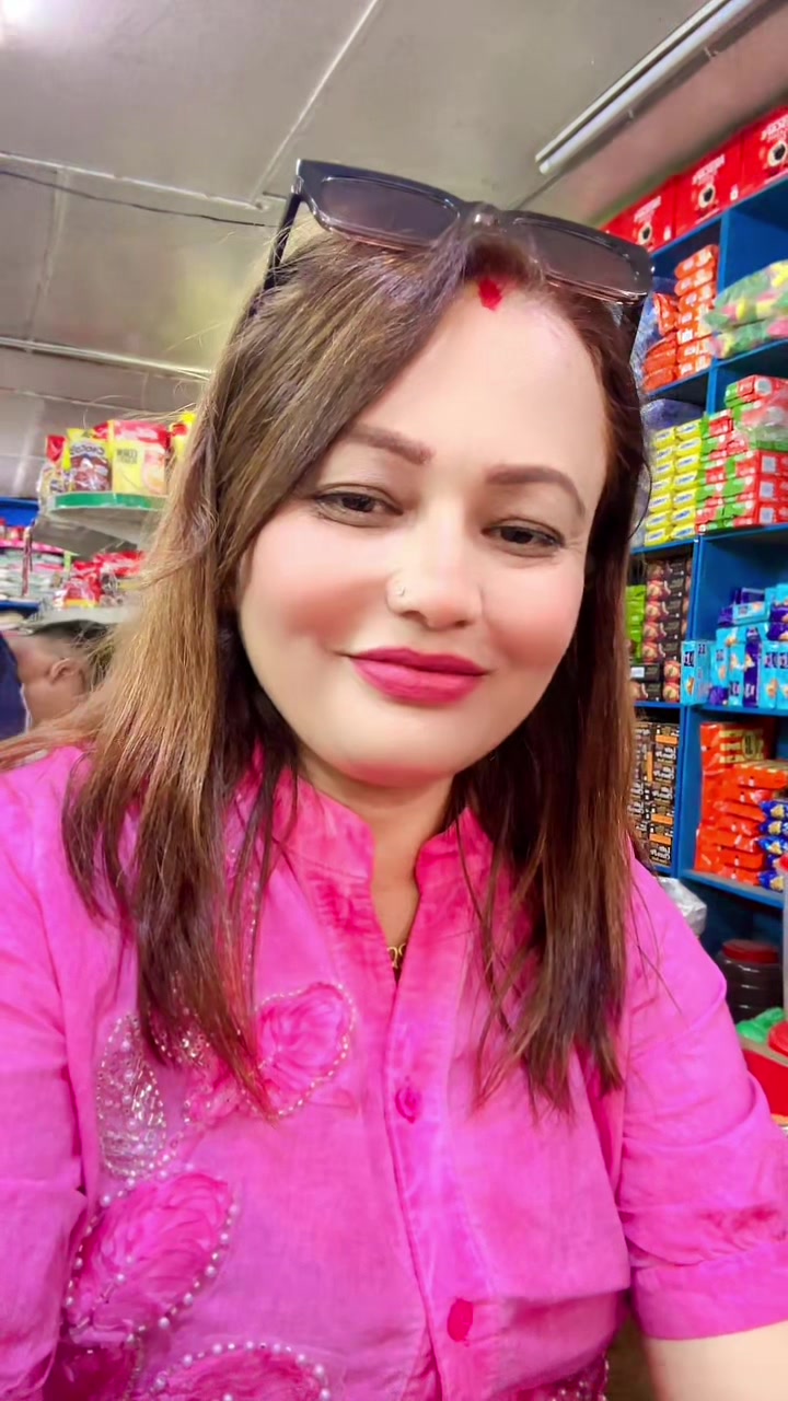 @🧿Urmila Upreti 🥰