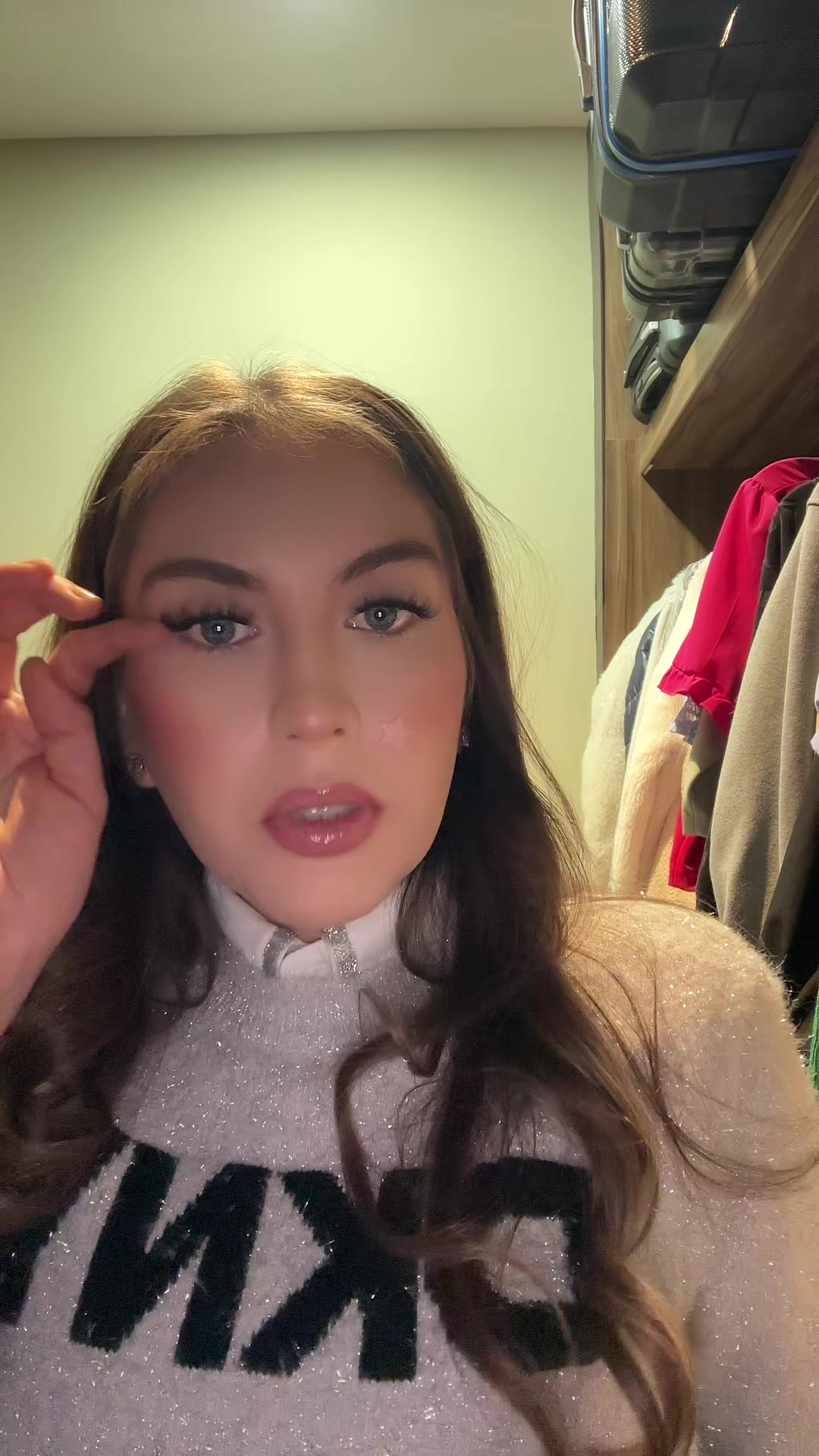 @Dafnneaj
