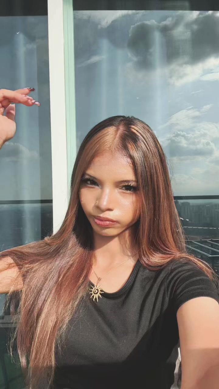 @ᥫ᭡.