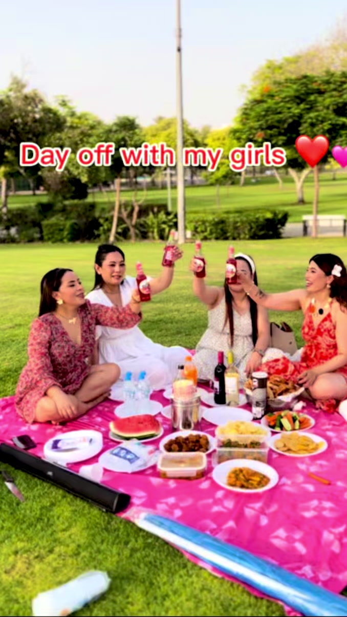 @meenikarki2044