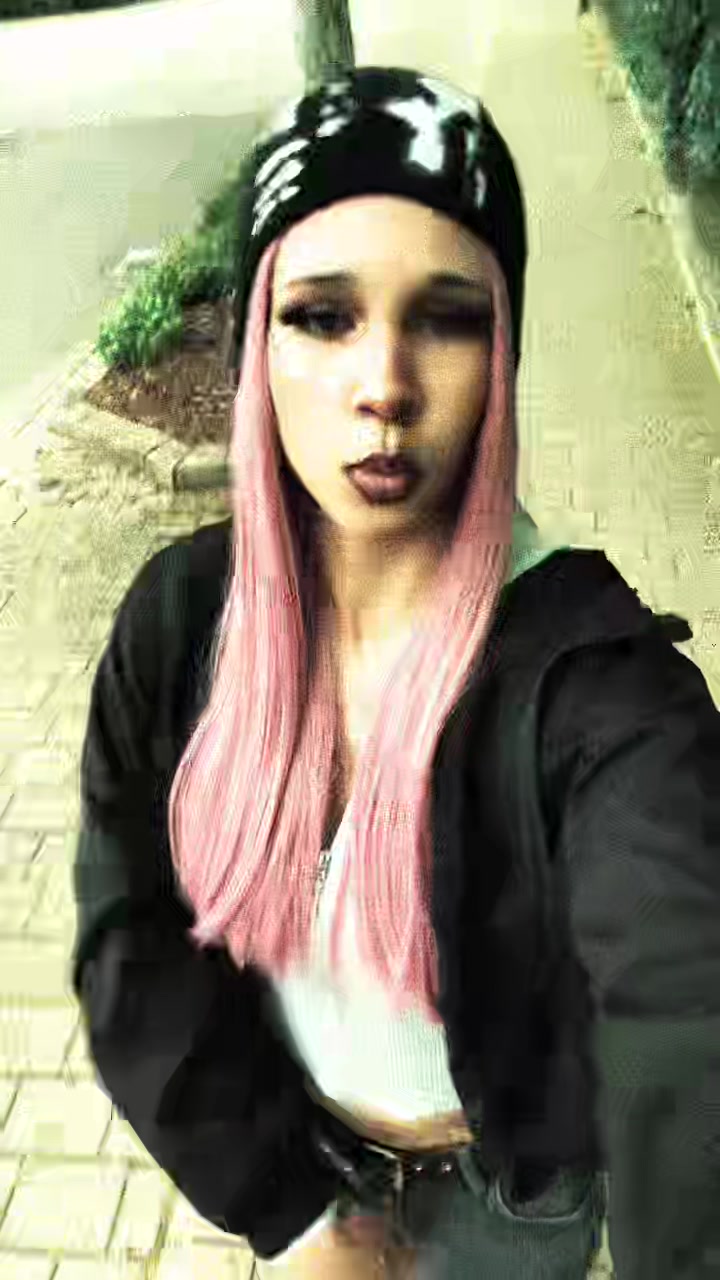 @Alena𒉭